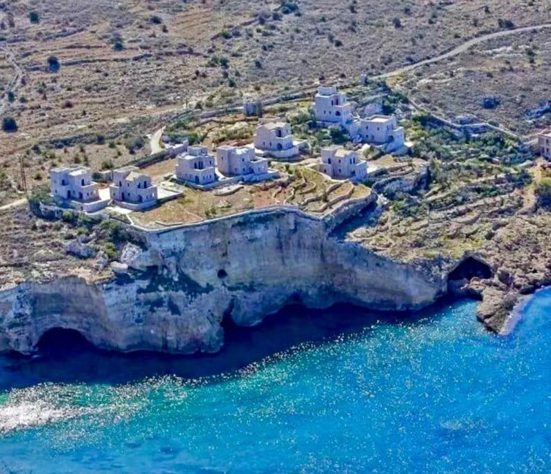 Вілла Cozy Cliff Tower W/ Breathtaking Sea Views Agios Georgios Minas Екстер'єр фото